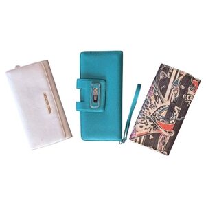 Wallet REHAB Bundle Vera Bradley Kenneth Cole Reaction Sakroots